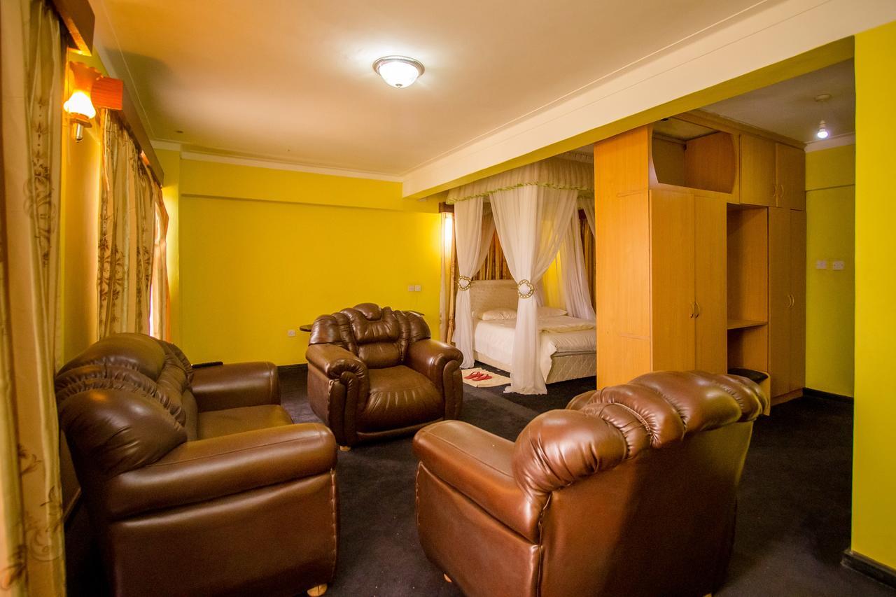 New Zonic Hotel Kisii エクステリア 写真