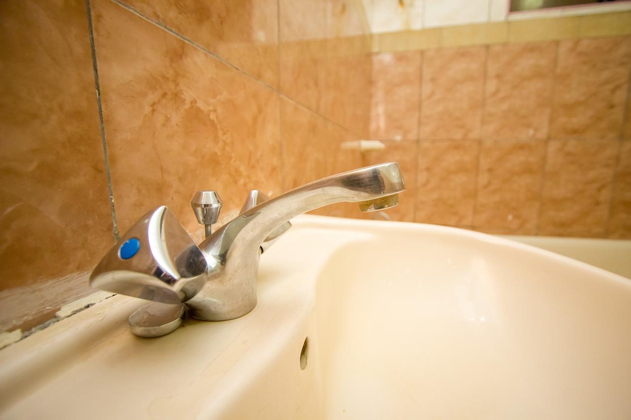 New Zonic Hotel Kisii エクステリア 写真