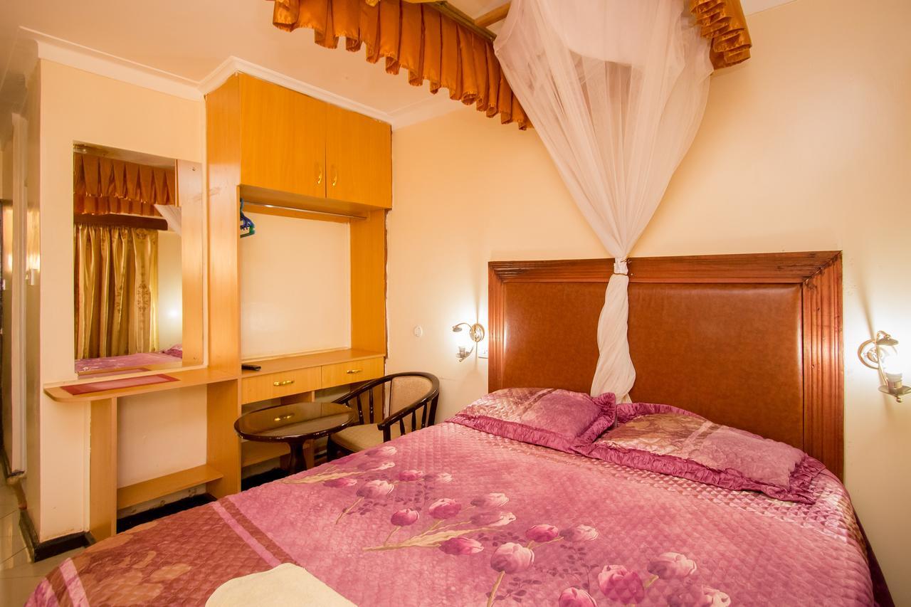New Zonic Hotel Kisii エクステリア 写真
