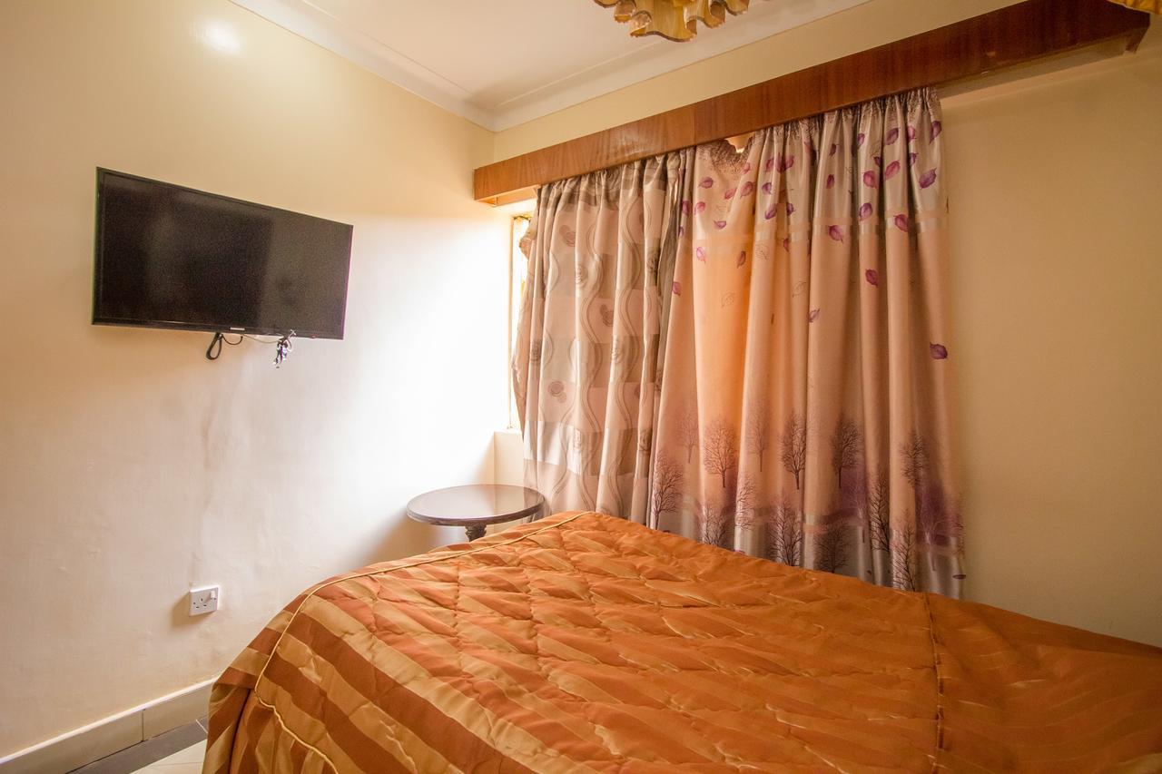 New Zonic Hotel Kisii エクステリア 写真