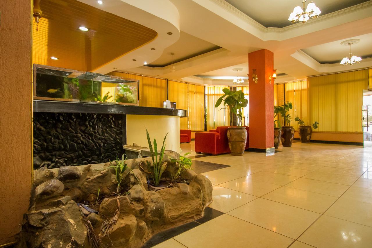New Zonic Hotel Kisii エクステリア 写真